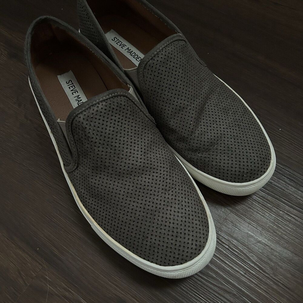 Steve Madden ZARAYY Grey Slip-On Sneakers Women's Size 8 Mesh Woven